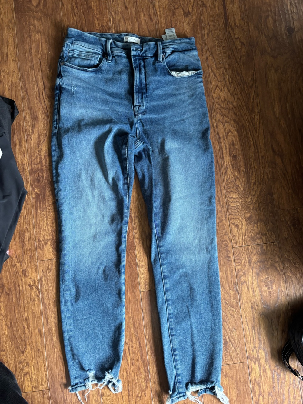 Good American Medium Blue High-Rise Jeans